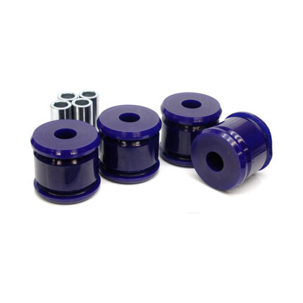 SuperPro Rear Radius Arm to Diff Mount Bushing Kit for 1999 Land Rover Discovery & Discovery Series II - SPF2135K